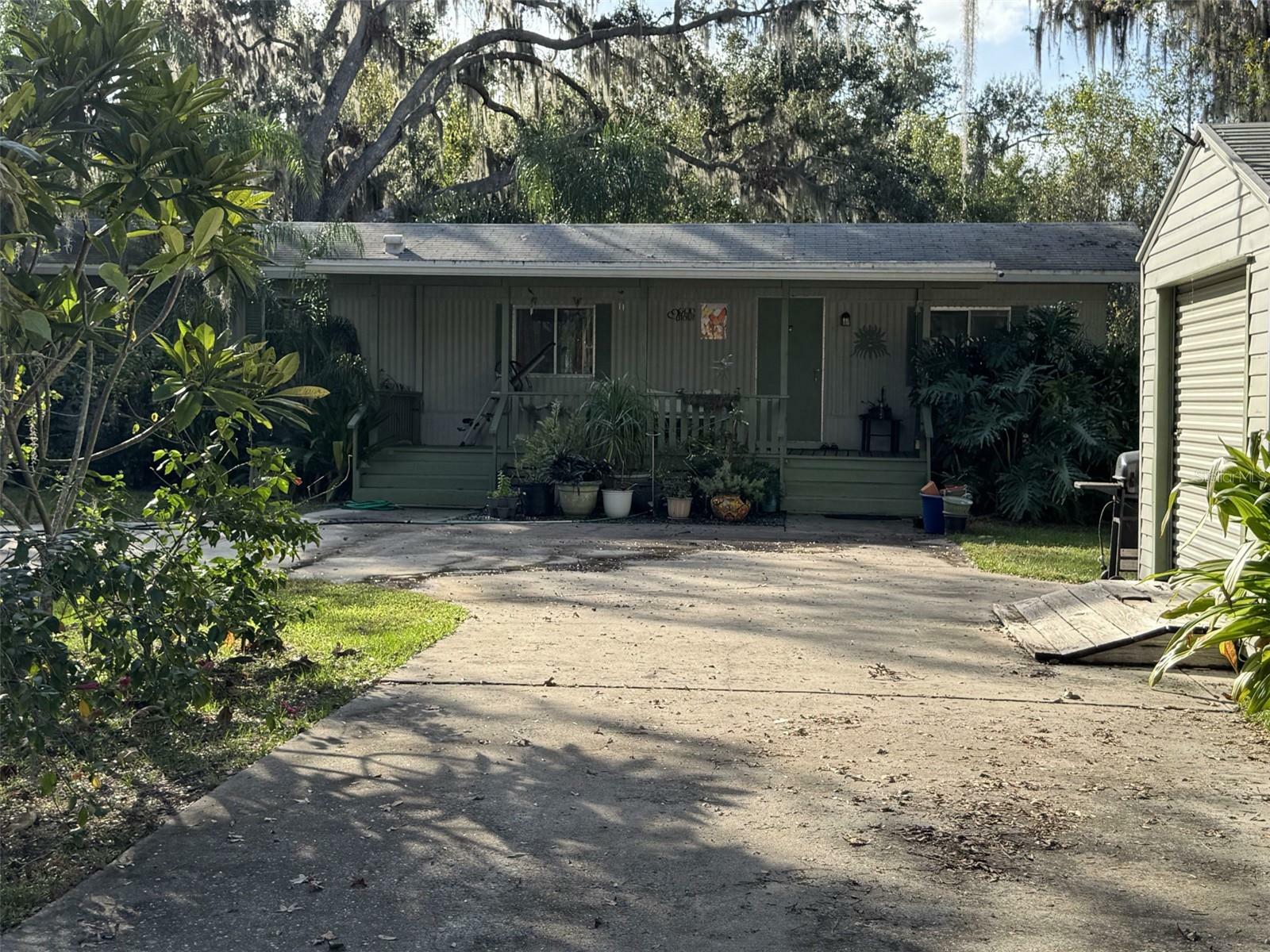 Property Photo:  5240 Valencia Street  FL 33898 