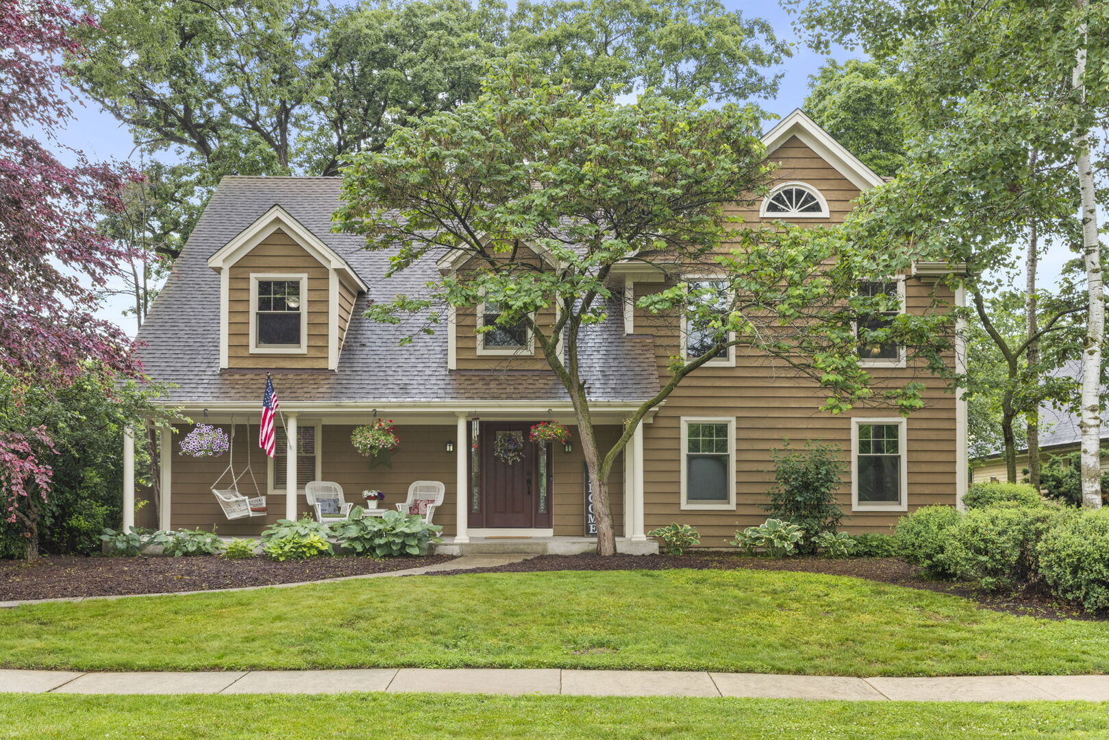 1310 Yorkshire Woods Court  Wheaton IL 60189 photo