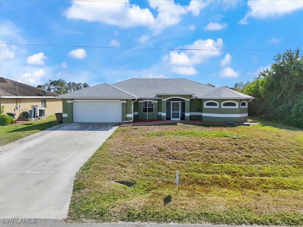 Property Photo:  1248 Cumming Street E  FL 33974 