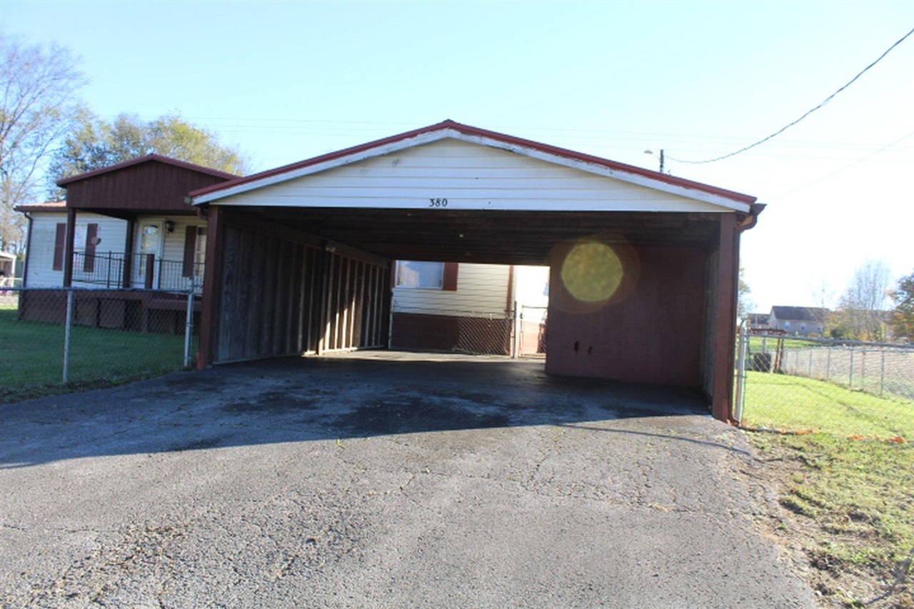 Property Photo:  380 Bennett Drive  KY 42749 