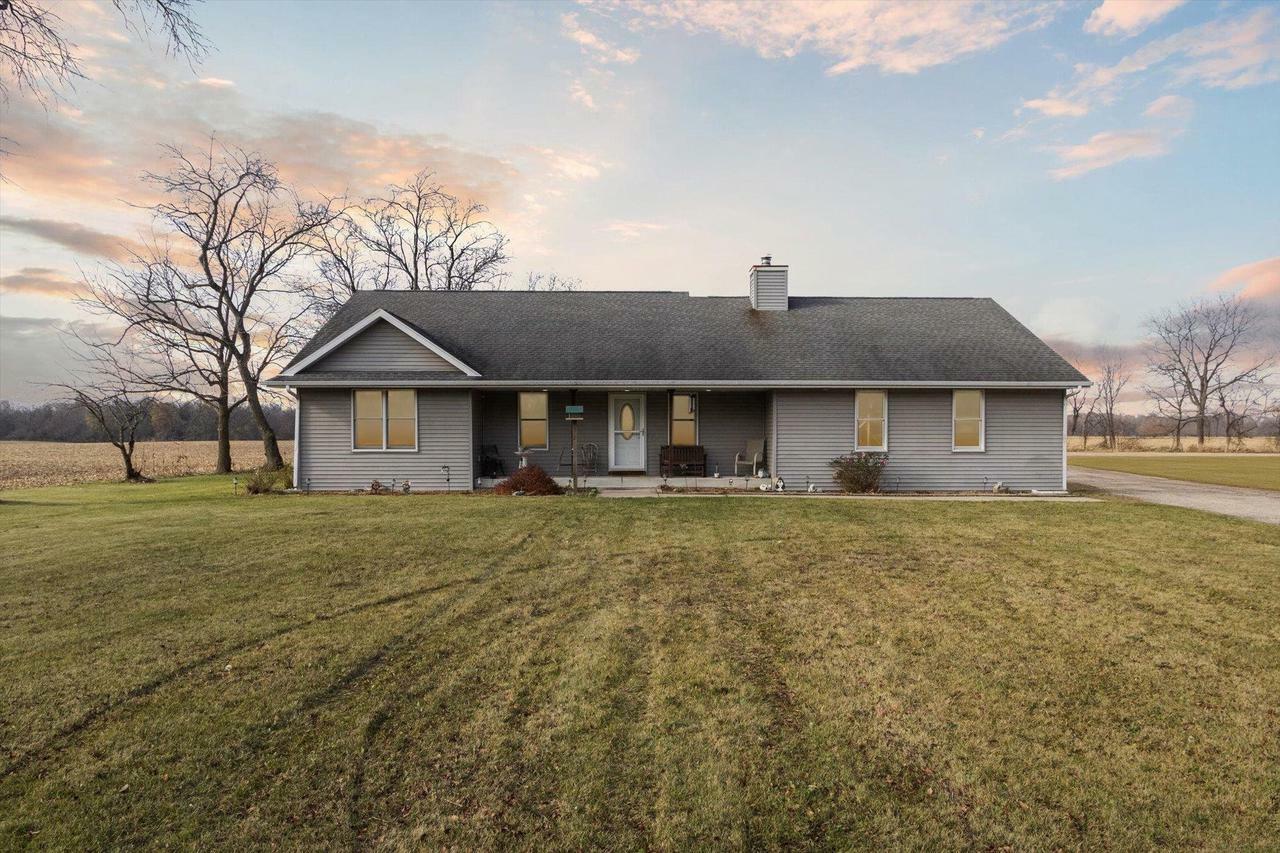 Property Photo:  7505 North Vickerman Road  WI 53563 