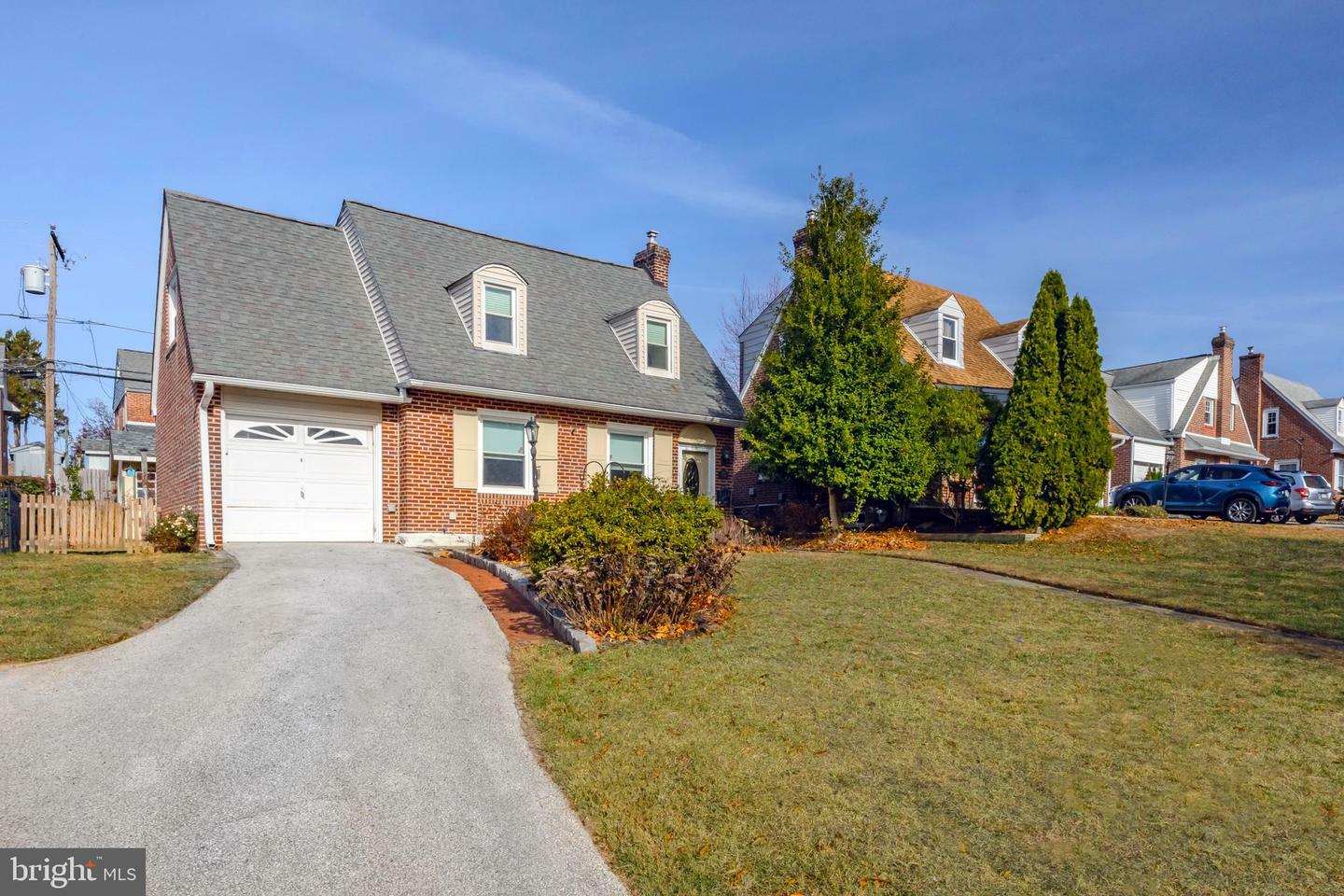 Property Photo:  228 Ivy Rock Lane  PA 19083 