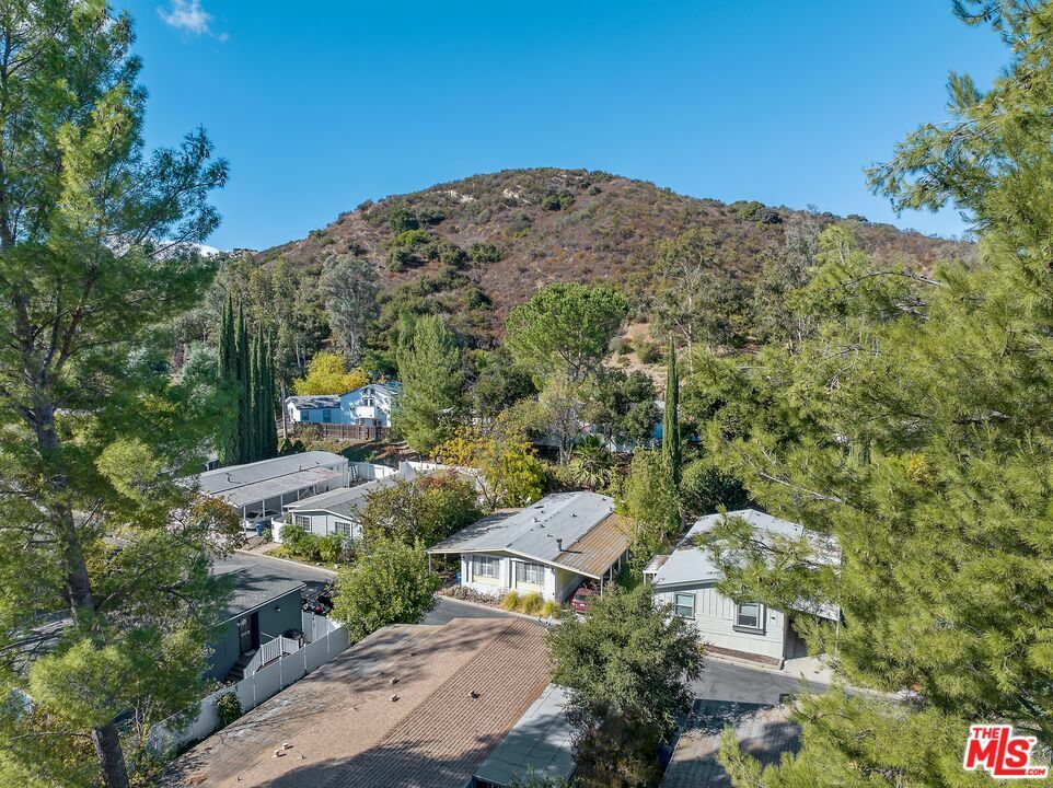 Property Photo:  23777 Mulholland Hwy 5  CA 91302 