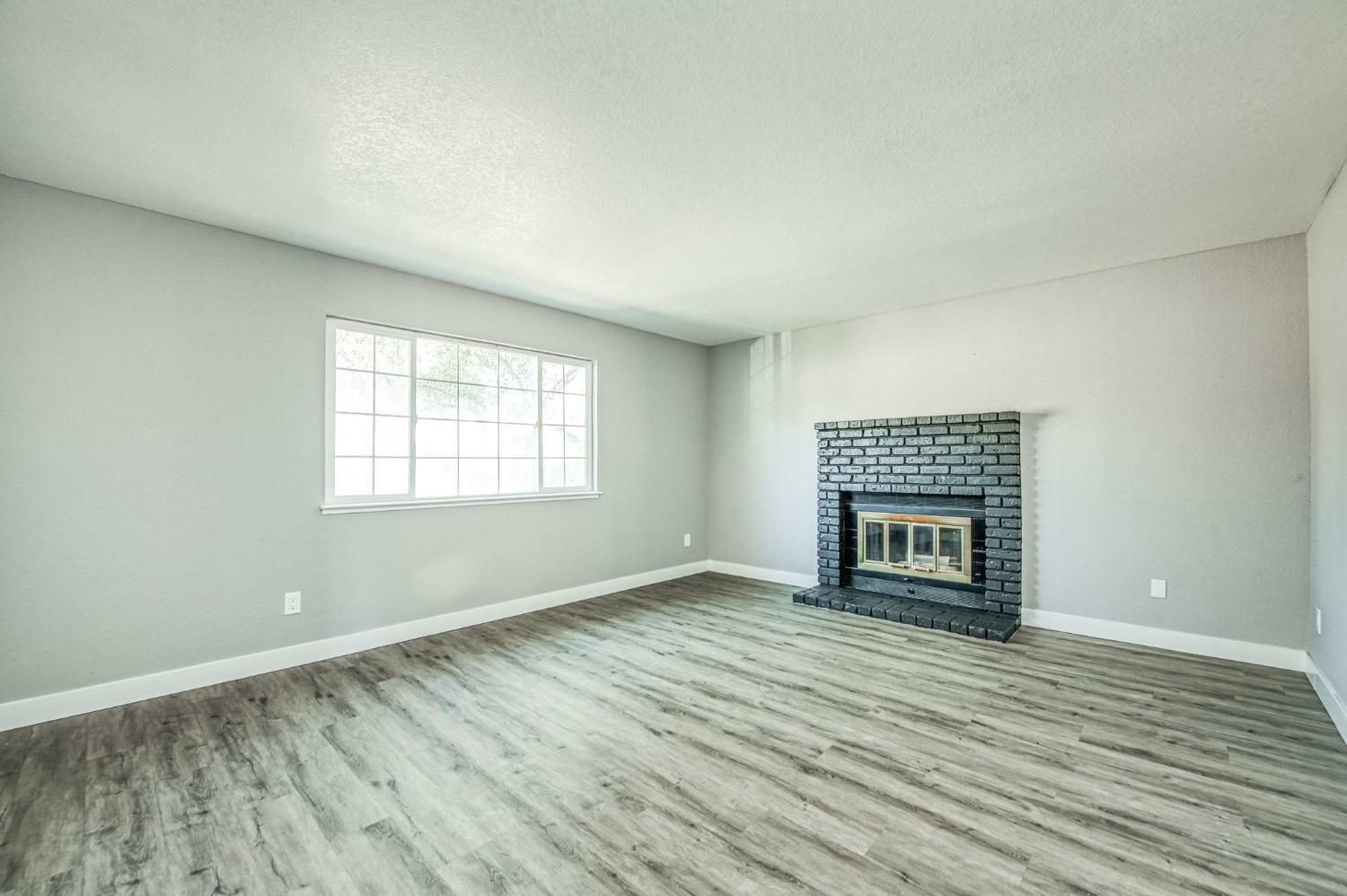 Property Photo:  5297 N San Marcos Avenue  CA 93722 