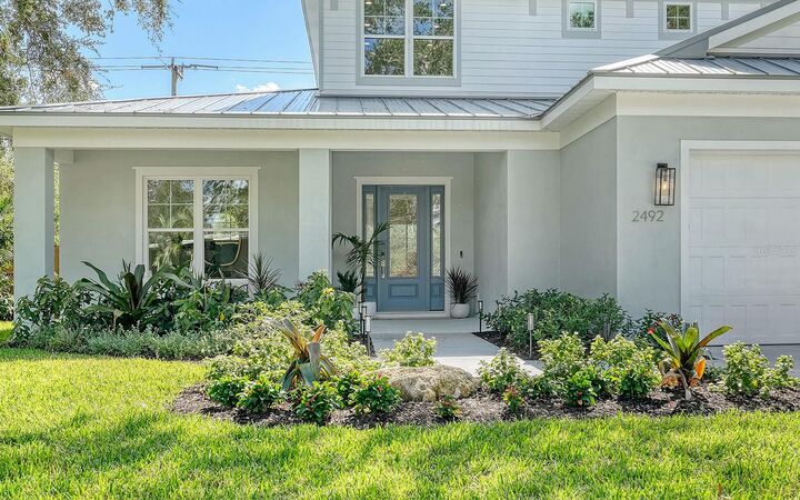 Property Photo: 2492 S Milmar Drive FL 34237