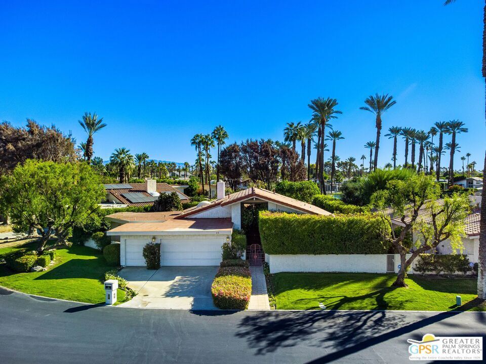Property Photo: 46 Lincoln Place CA 92270