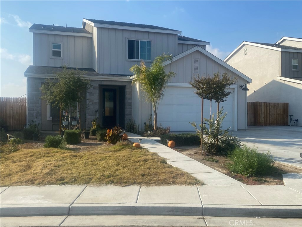 Property Photo:  7111 Hawkins Cove Drive  CA 93313 