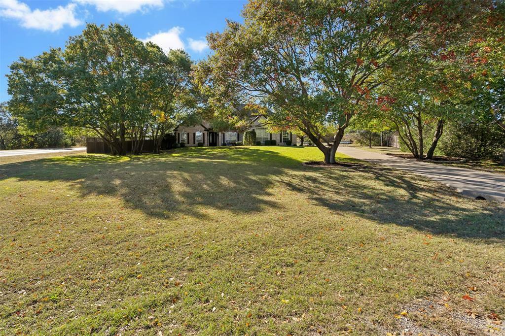 Property Photo:  307 Clear Lake Lane  TX 76087 