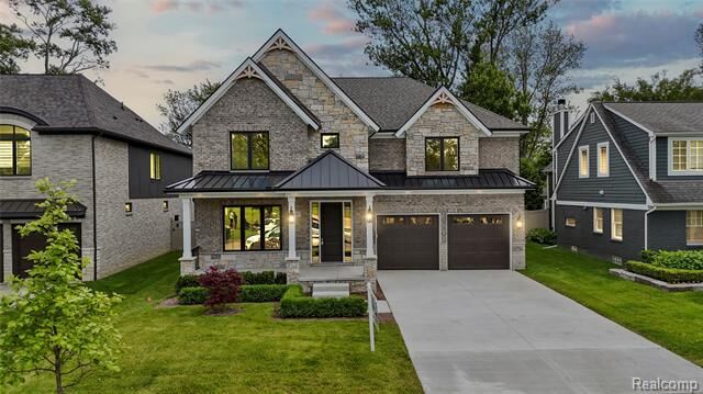 2182 Buckingham Avenue  Birmingham MI 48009 photo