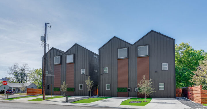 531 S Monumental 1102  San Antonio TX 78203 photo