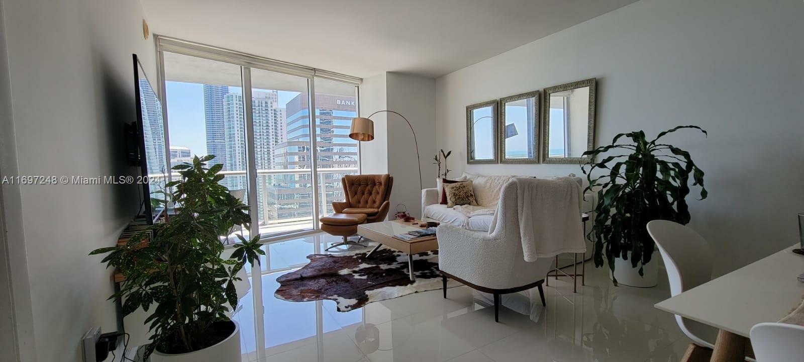 Property Photo:  495 Brickell Ave 3409  FL 33131 