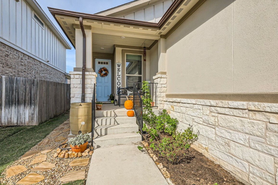 Property Photo:  332 Serpens Street  TX 78628 