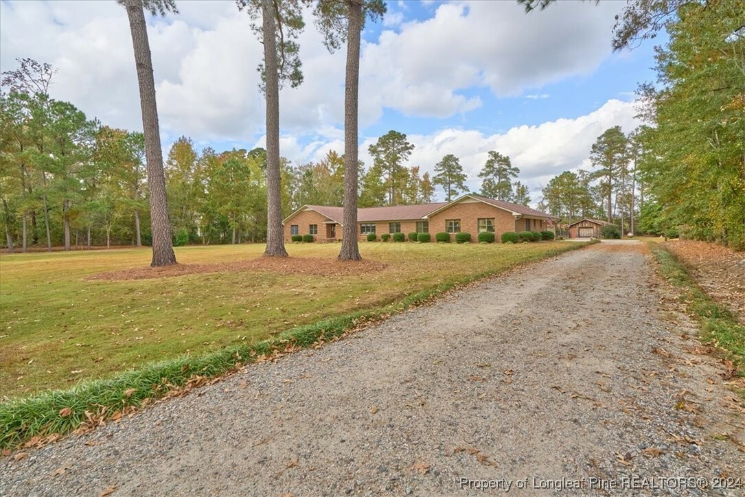 Property Photo: 513 Duart Road NC 28358