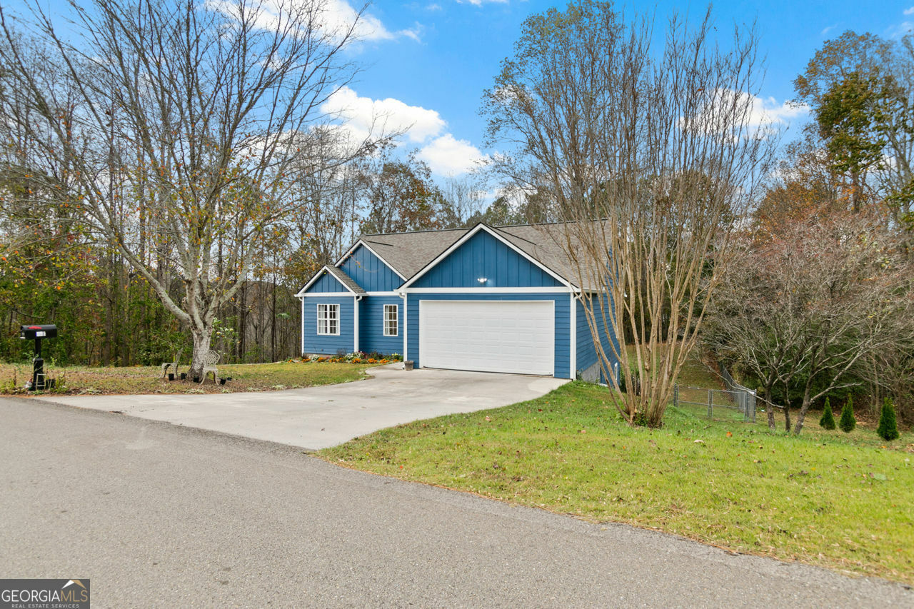 Property Photo:  116 Mill Creek Drive E  GA 30143 