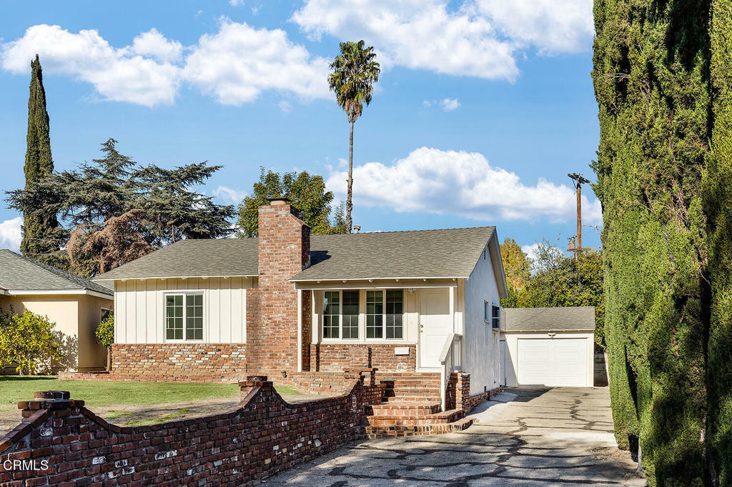 Property Photo:  1105 Alhambra Road C  CA 91775 