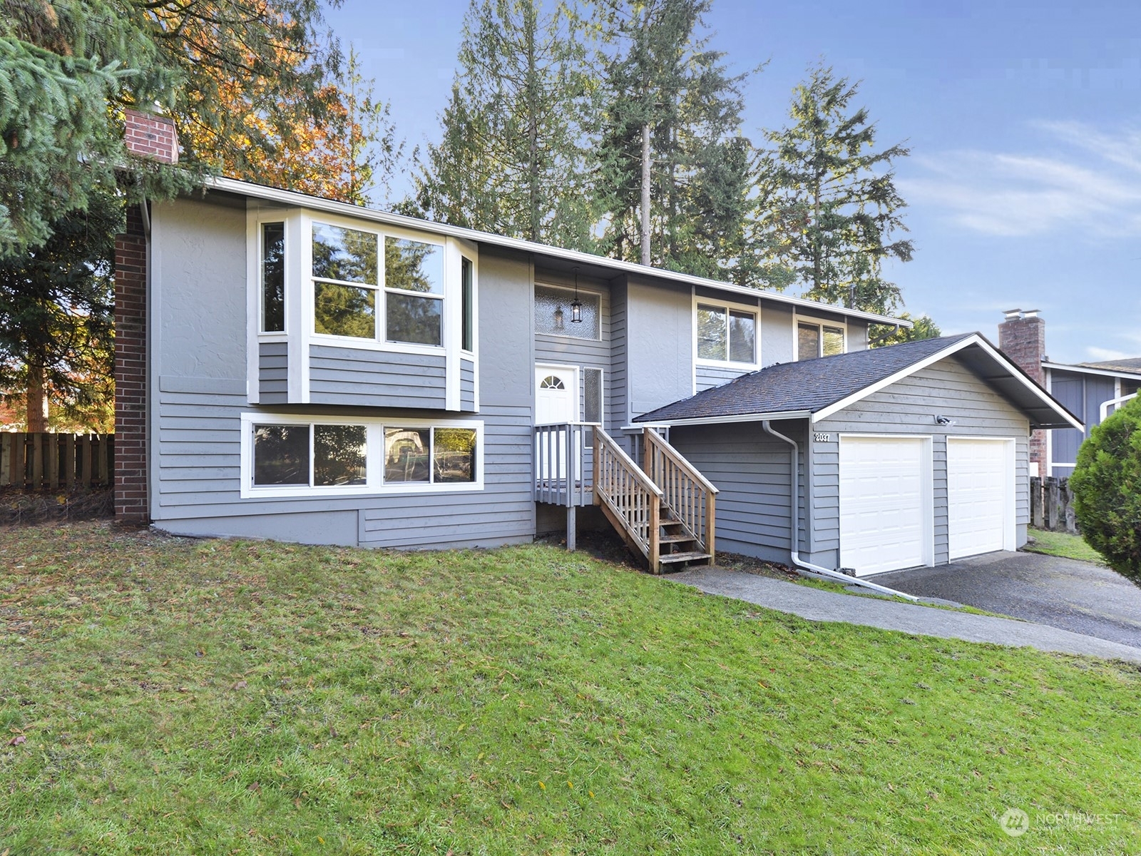 Property Photo:  2037 S 331st Street  WA 98003 