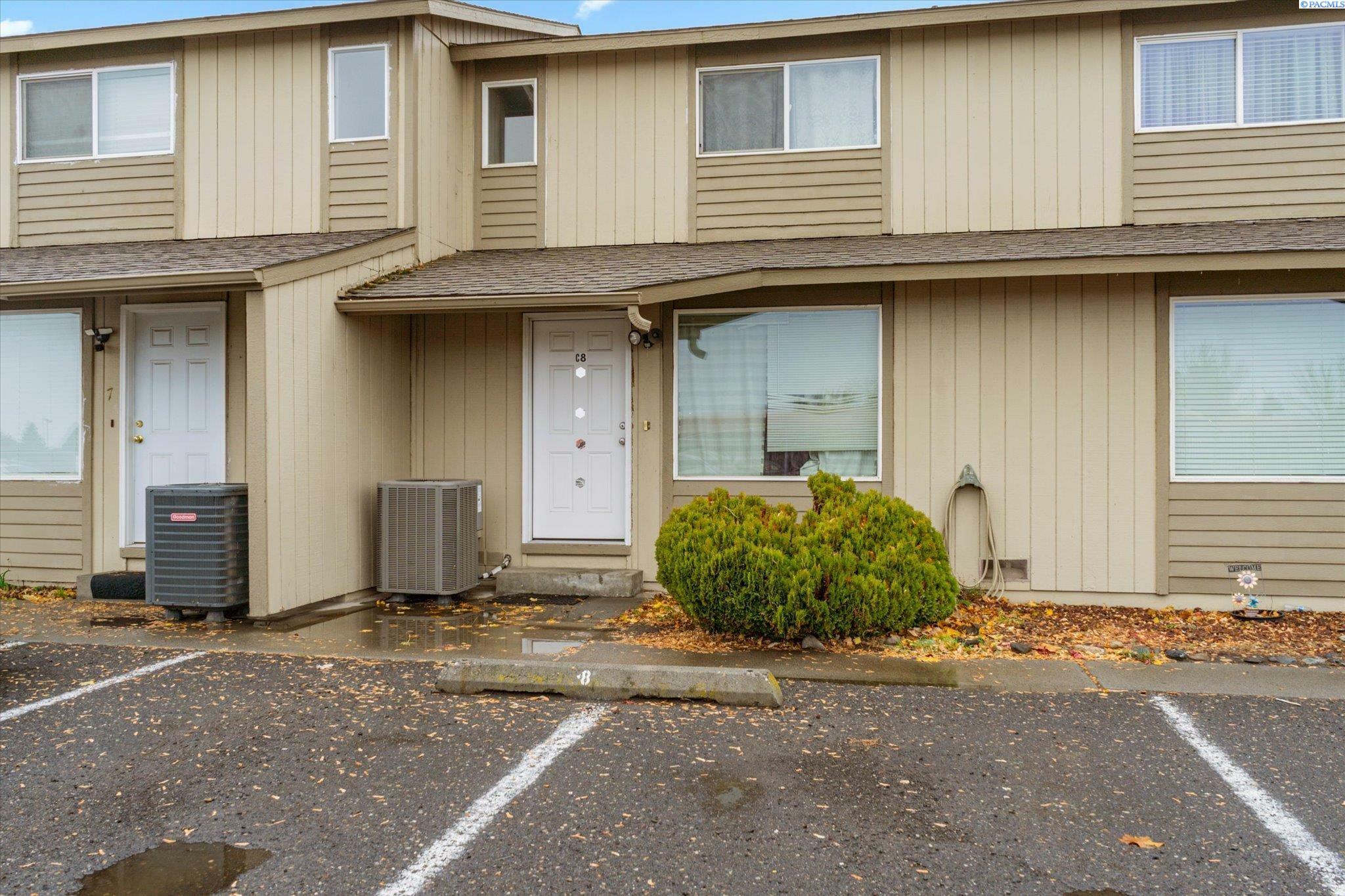 Property Photo:  2313 W Sylvester St C8  WA 99301 