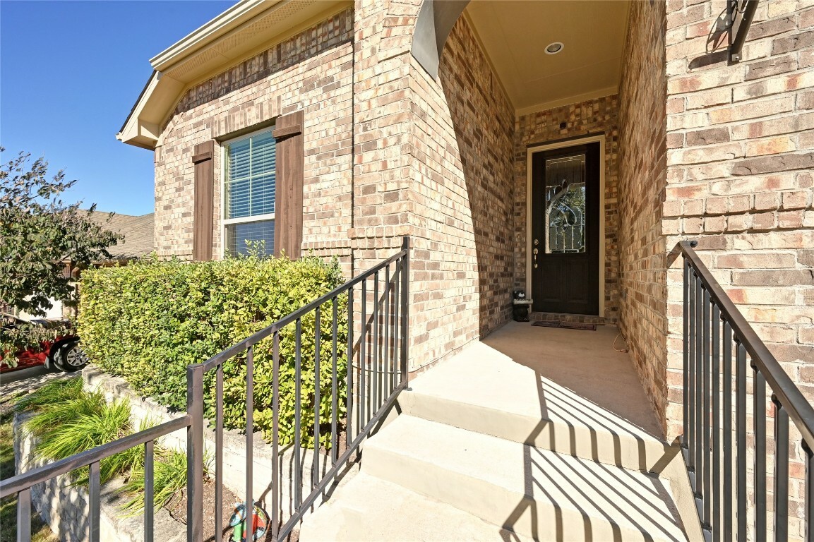 Property Photo:  116 Gallatin Drive  TX 78640 