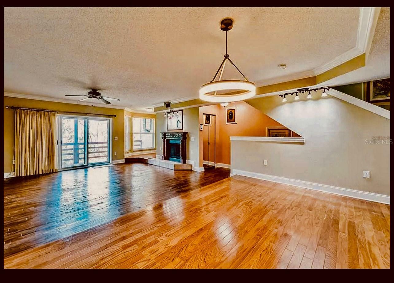 Property Photo: 1710 Lighthouse Terrace S 1 FL 33707