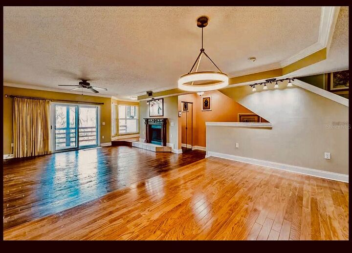 Property Photo: 1710 Lighthouse Terrace S 1 FL 33707