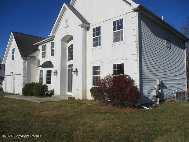 Property Photo:  2365 Snapdragon Pt Point  PA 18301 