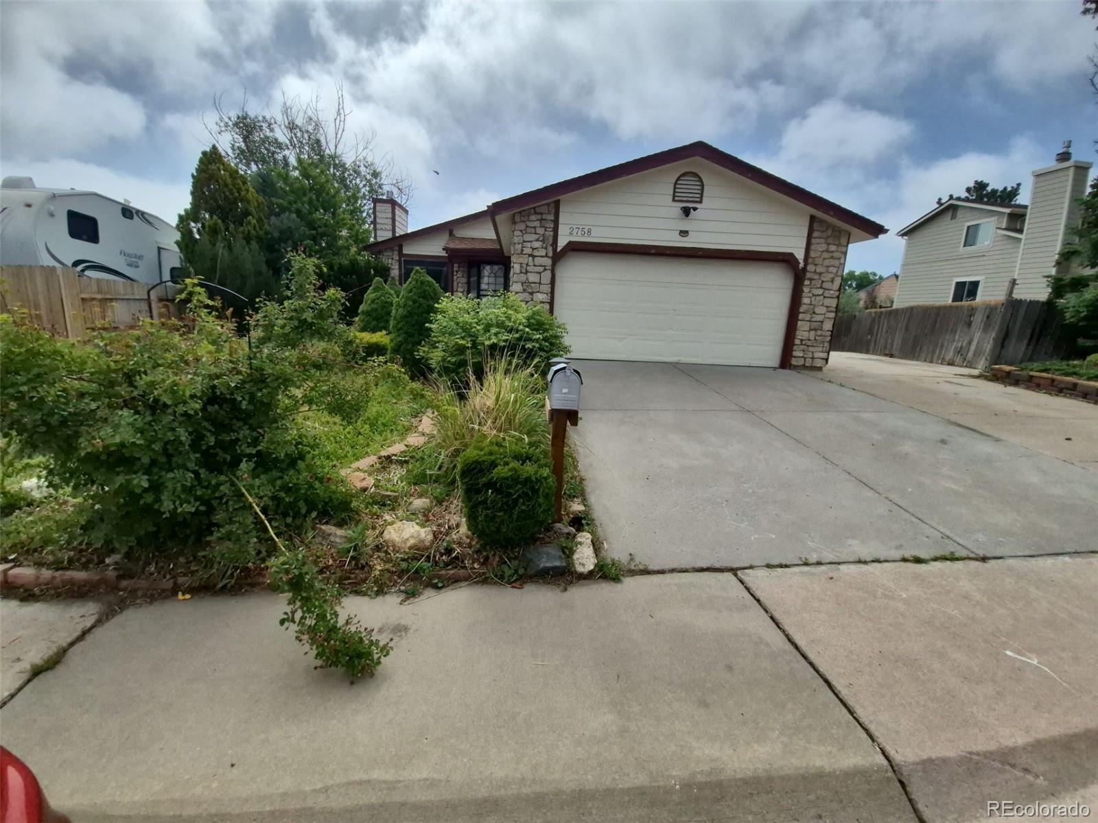 Property Photo: 2758 S Salida Street CO 80013