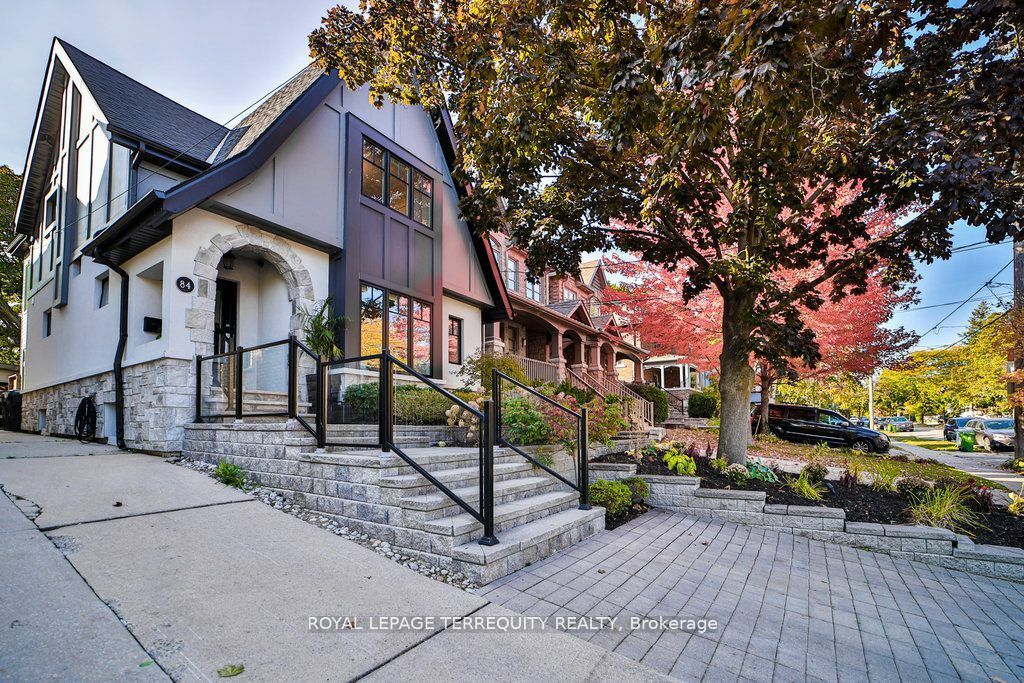 84 Blantyre Ave  Toronto ON M1N 2R5 photo