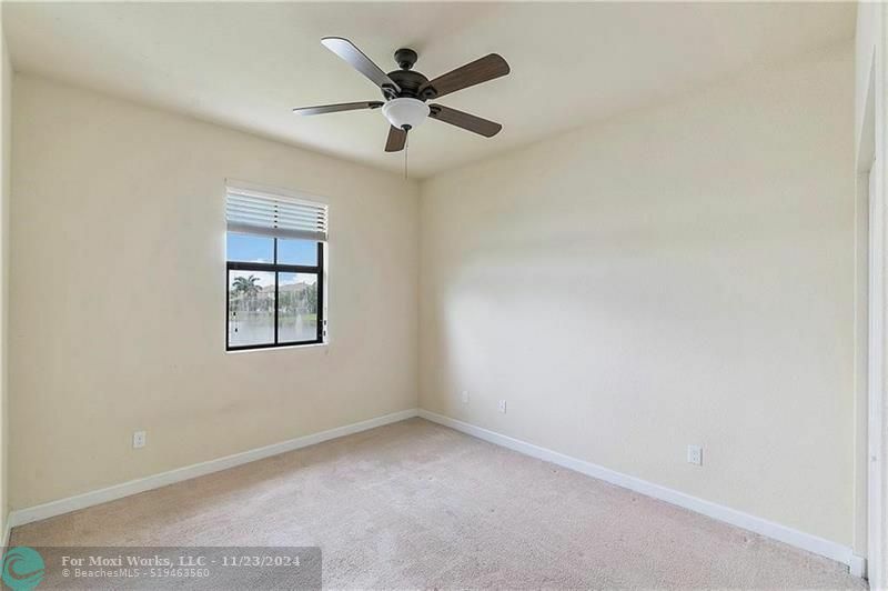 Property Photo:  8431 Blue Cove Way  FL 33076 