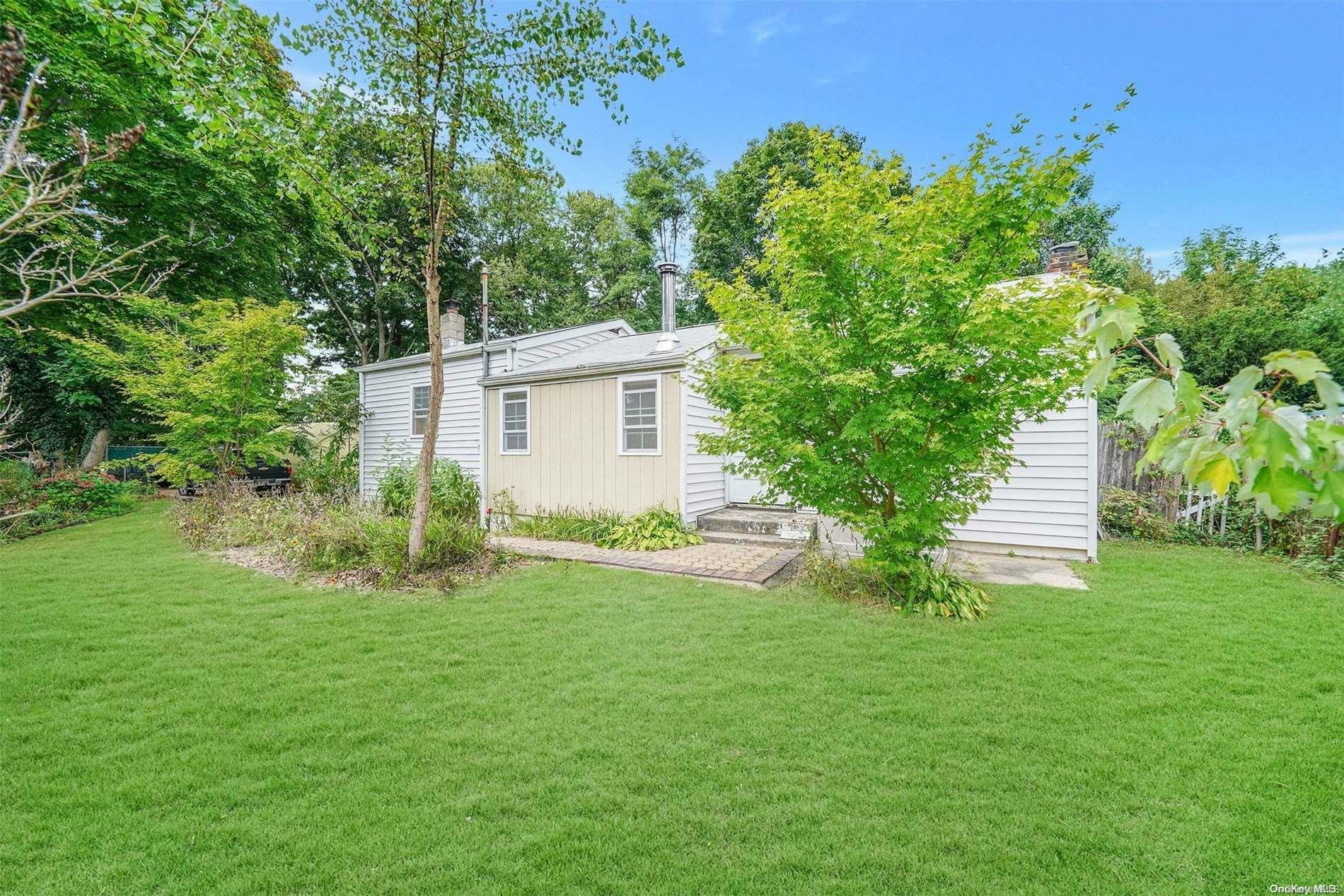 Property Photo:  11 Haug Drive  NY 11779 