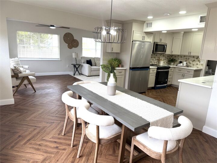 Property Photo:  1006 N Bask Drive  FL 33603 