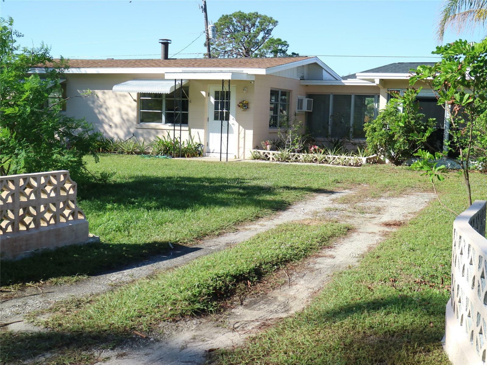 Property Photo:  336 Orduna Drive  FL 34287 