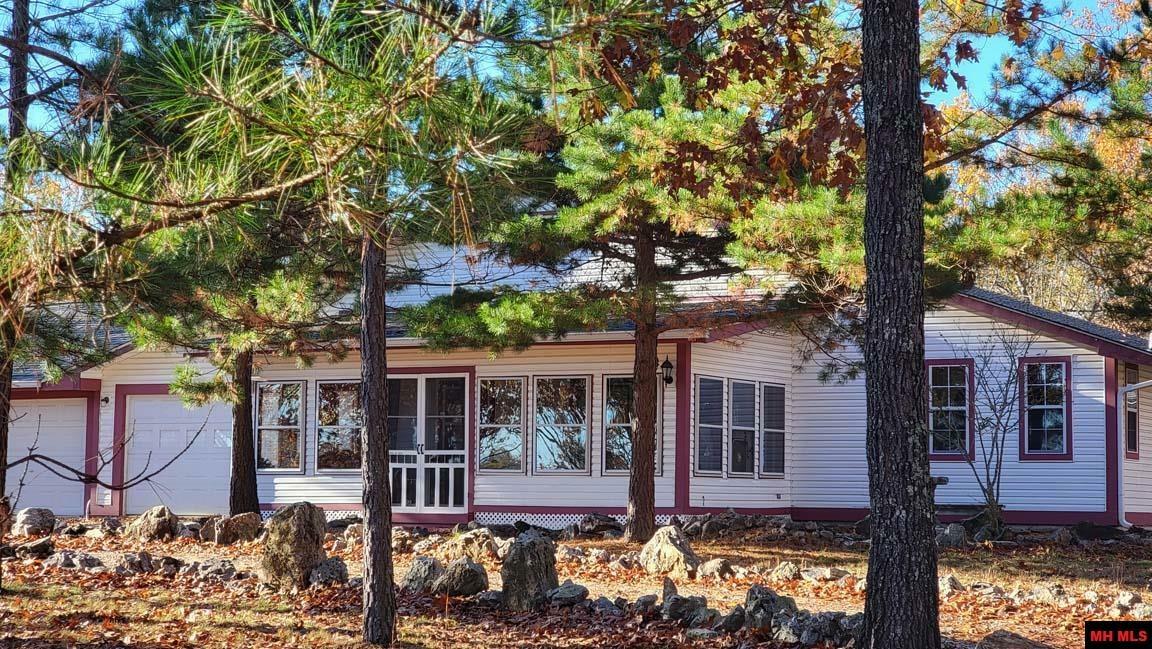 Property Photo: 150 North Woods Court AR 72687