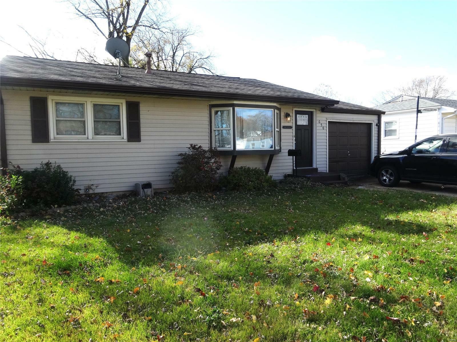 Property Photo:  650 Florland Drive  MO 63031 