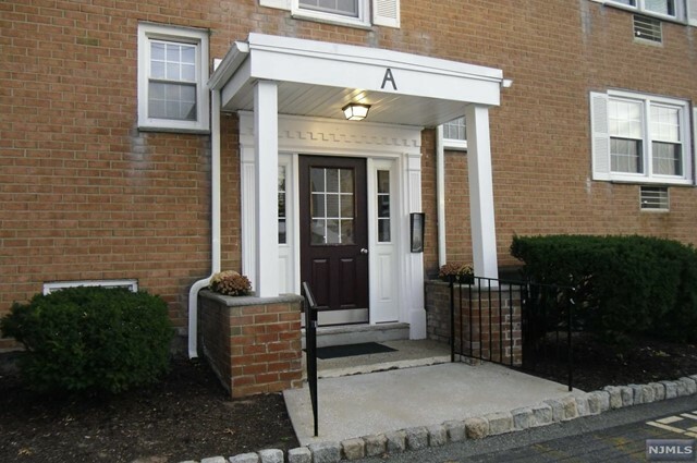 Property Photo:  565 Grove Street A8  NJ 07013 