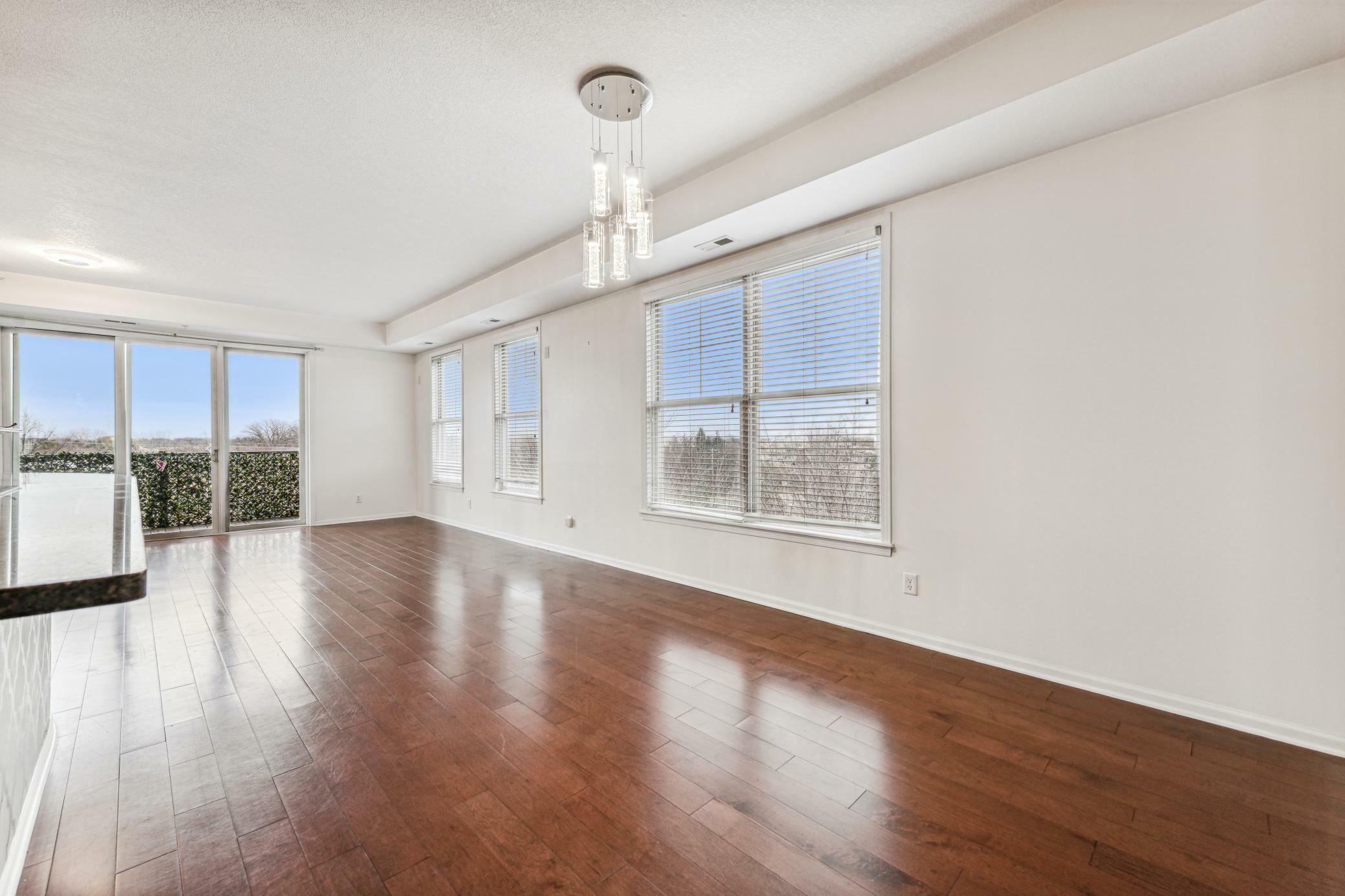 Property Photo:  3110 N Chestnut Street 307  MN 55318 