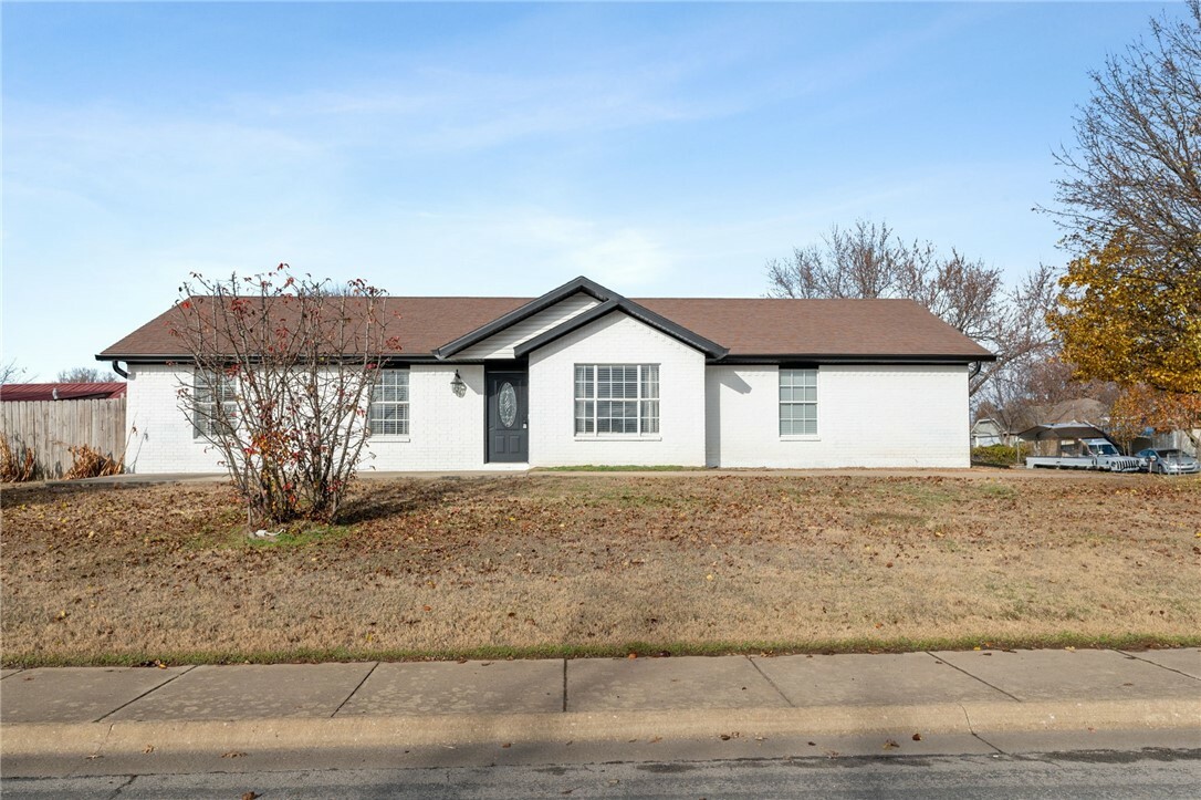 Property Photo:  100 Melody Street  AR 72745 