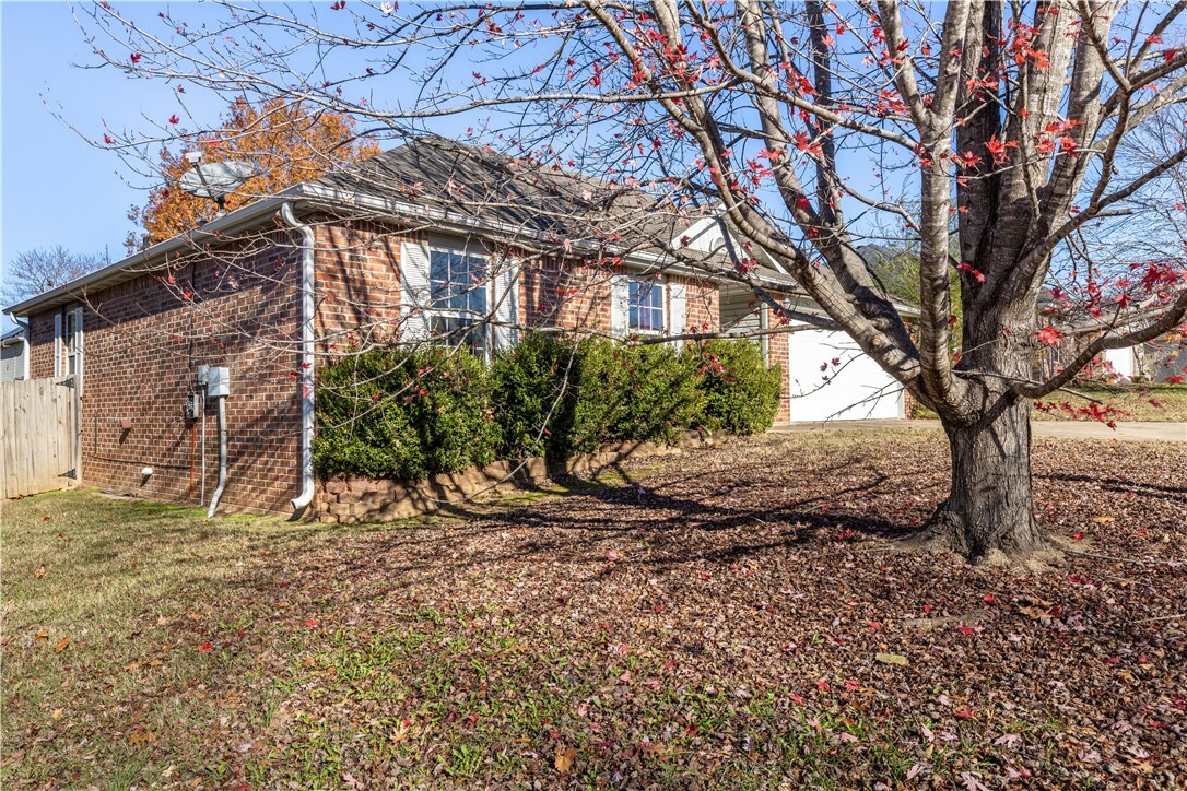 Property Photo:  20811 Justin Drive  AR 72764 