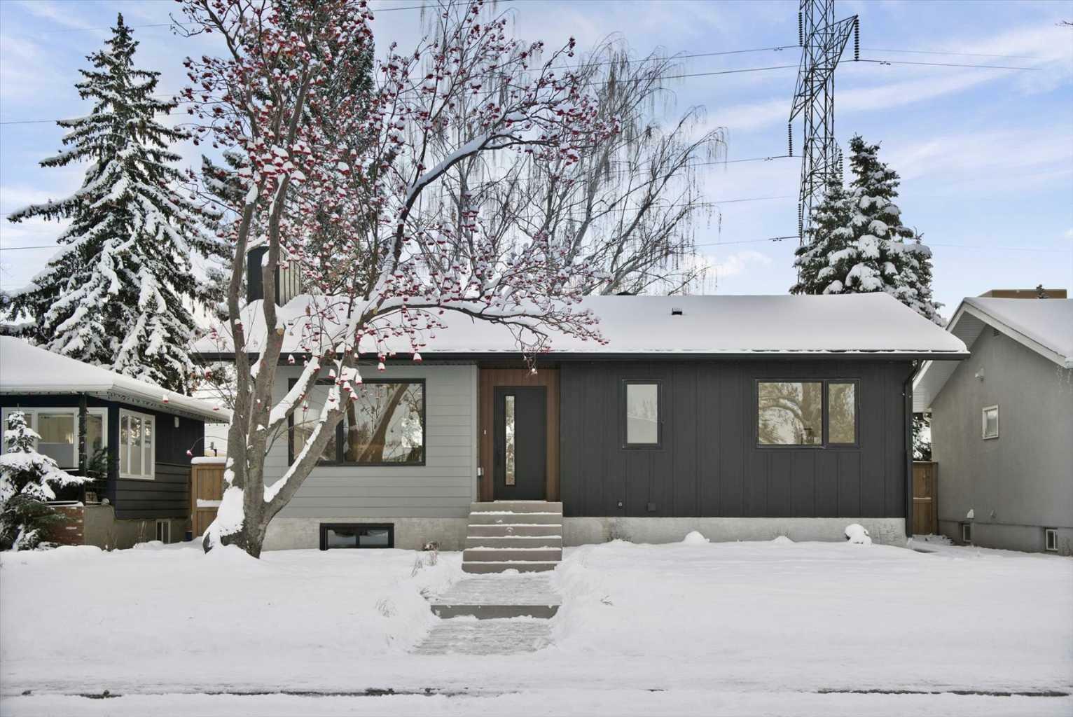 Property Photo:  715 49 Avenue SW  AB T2S 1G7 