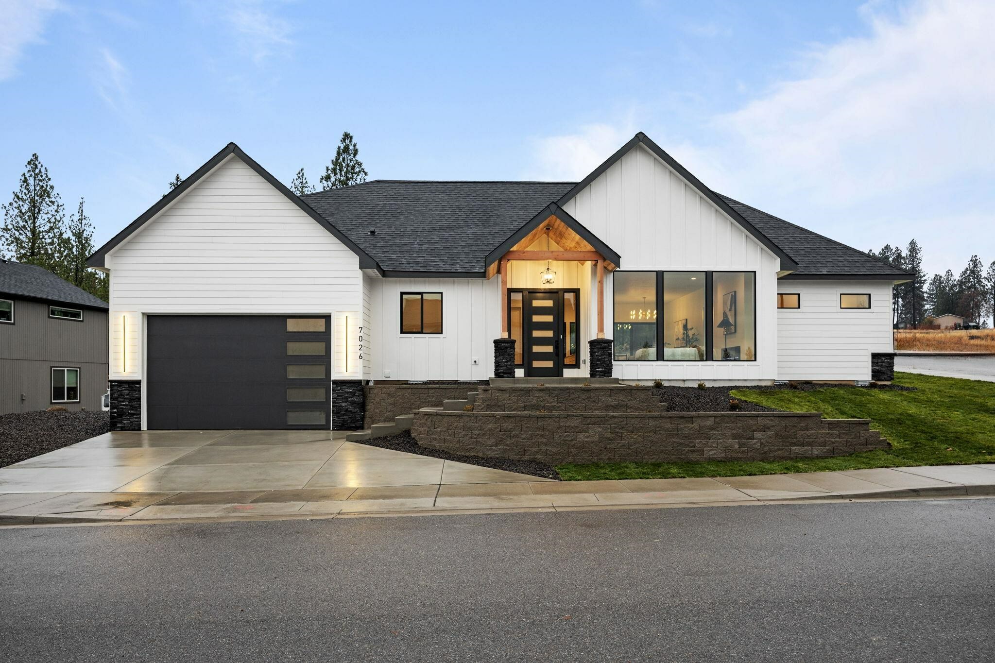 Property Photo:  7026 E Beverly Dr  WA 99206 