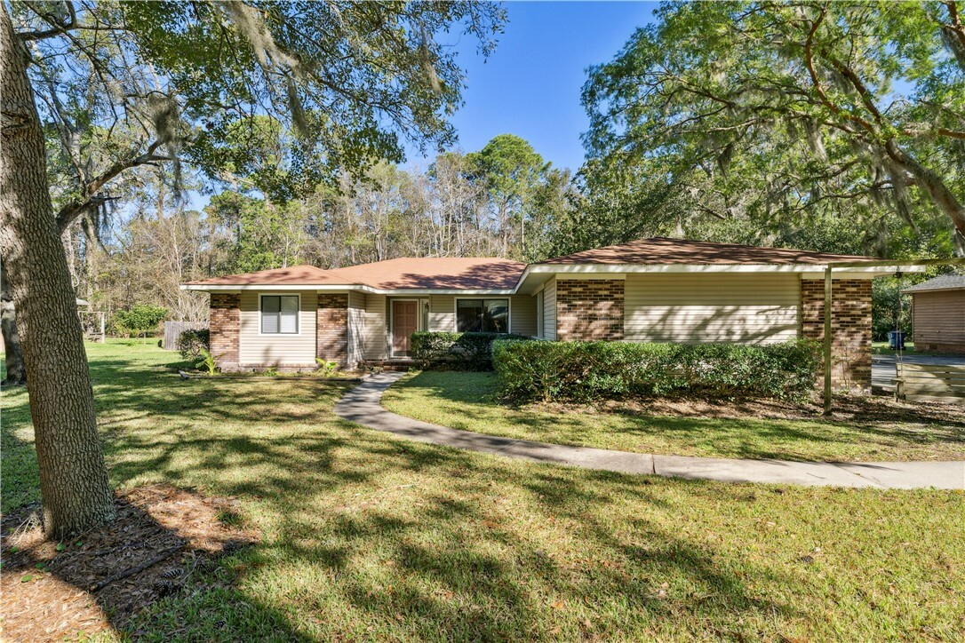 Property Photo:  146 Sherwood Forest Circle  GA 31525 