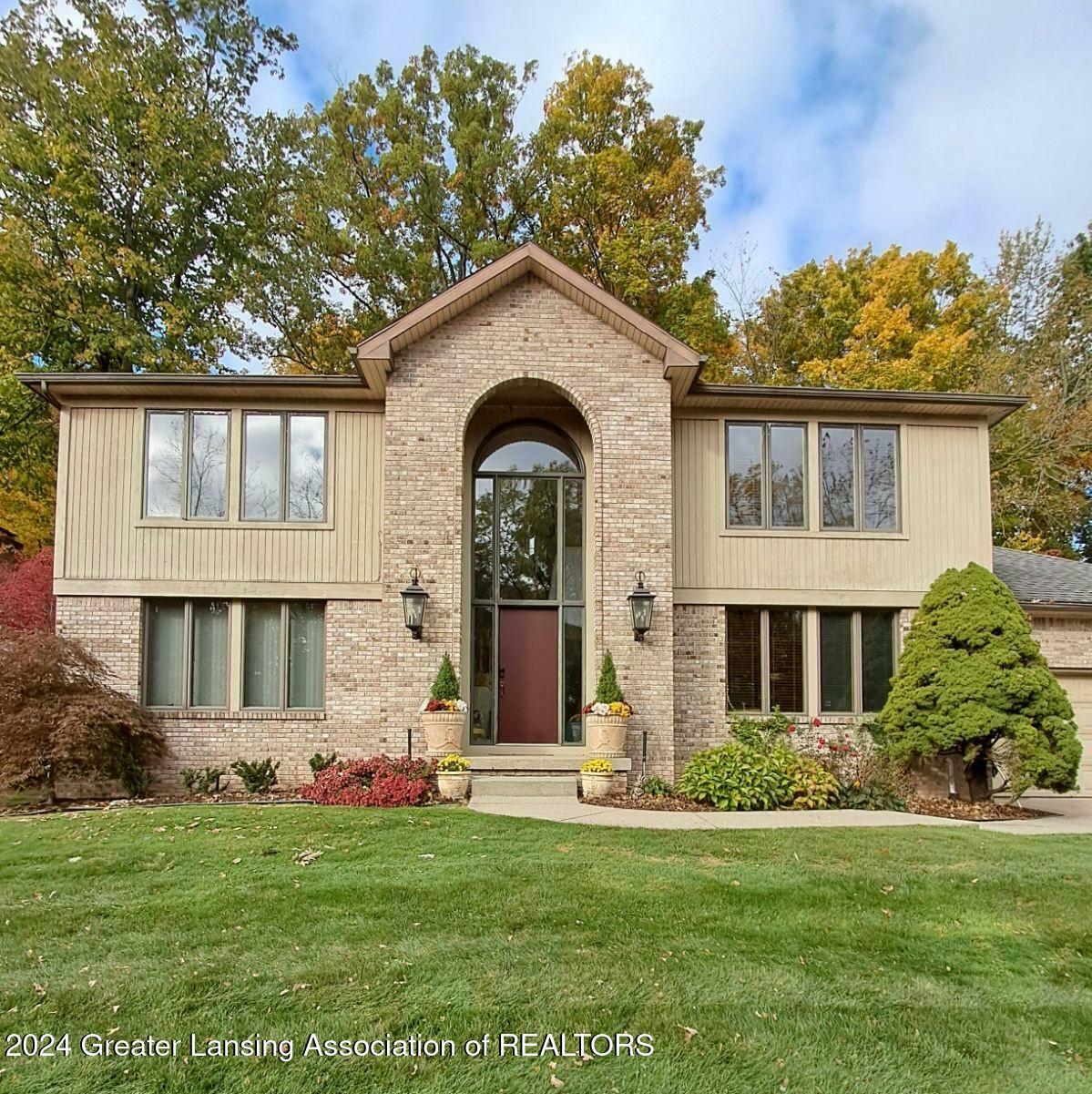 5791 Westminster Way Way  East Lansing MI 48823 photo