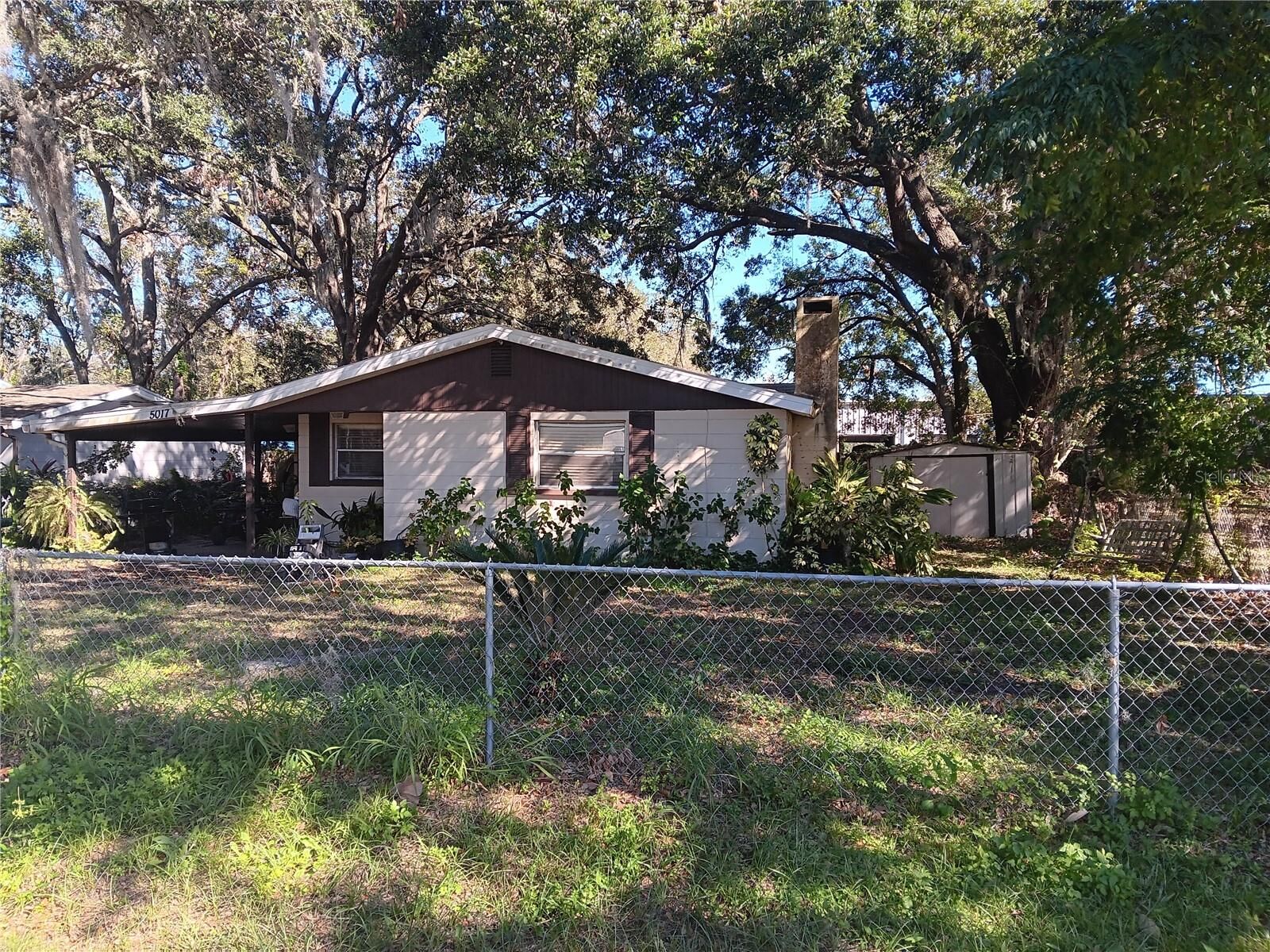 Property Photo: 5017 Cornell Street FL 33810