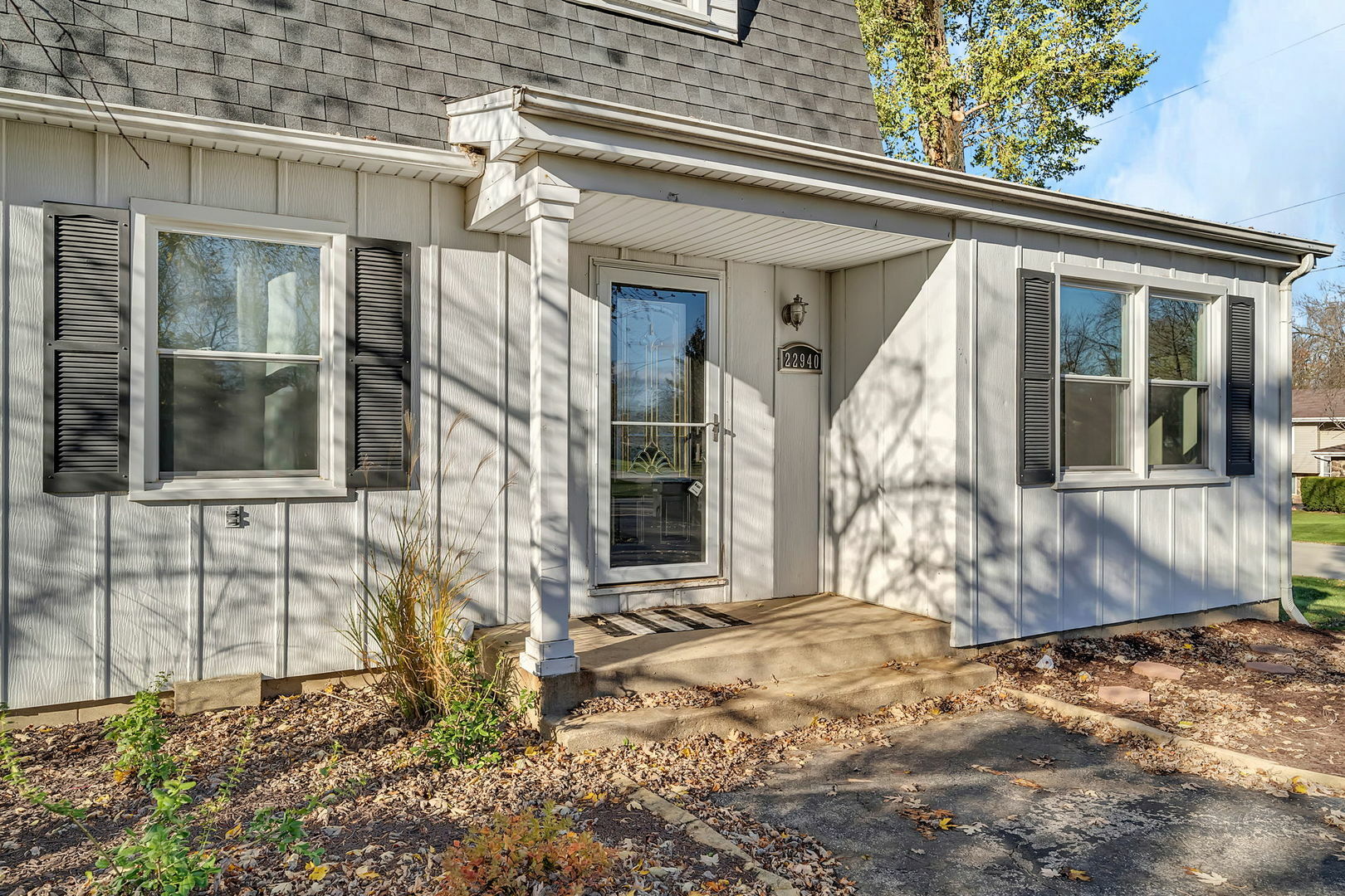 Property Photo: 22940 W Essex Drive IL 60410