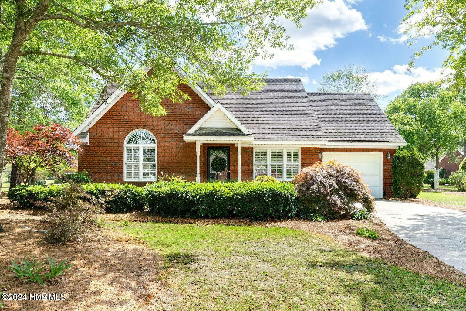 Property Photo:  185 Candlewick Court  NC 28466 