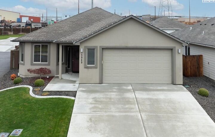 5949 W 41st Ave  Kennewick WA 99338 photo