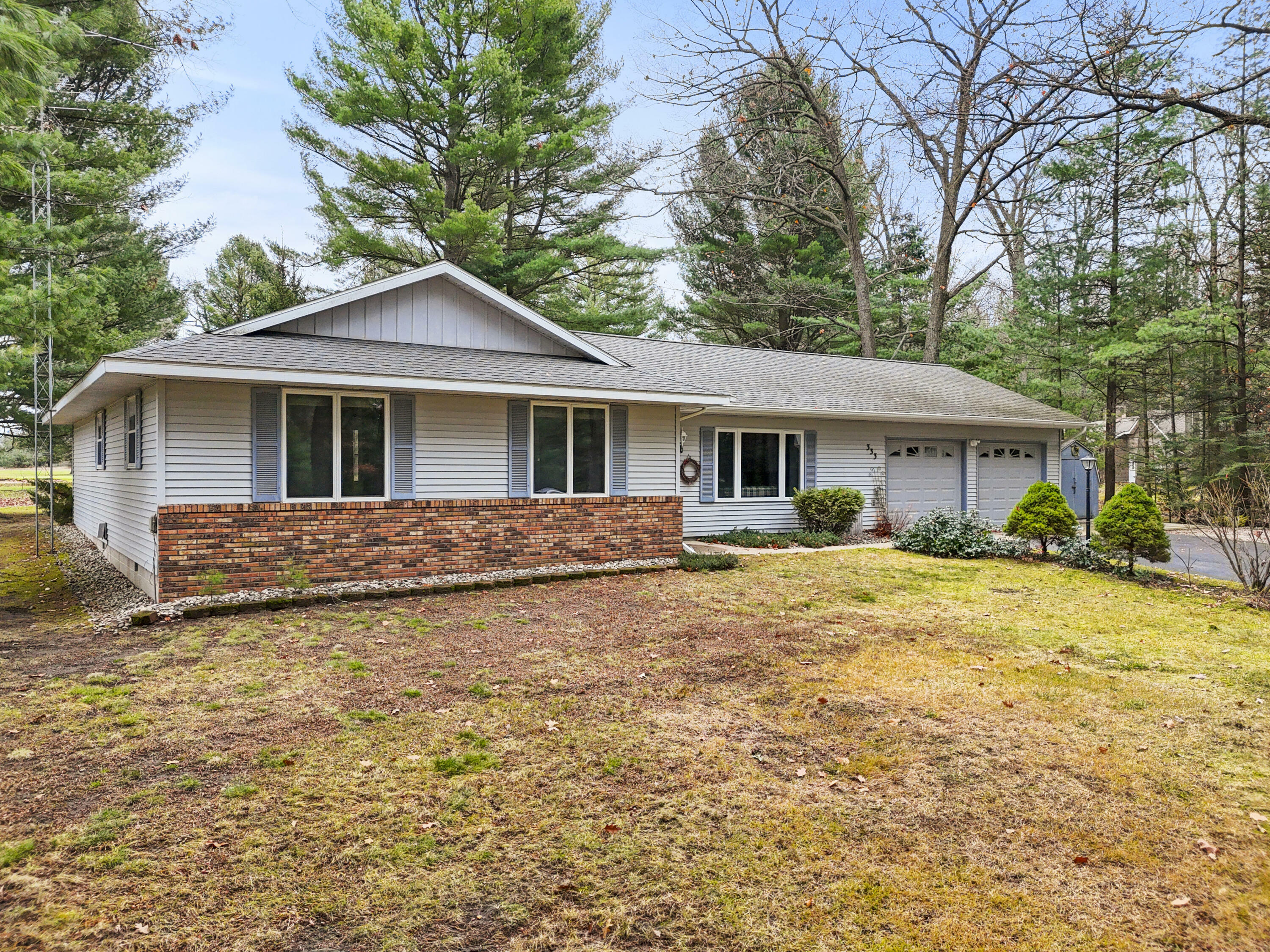 Property Photo:  333 Bright Angel Drive  MI 48651 