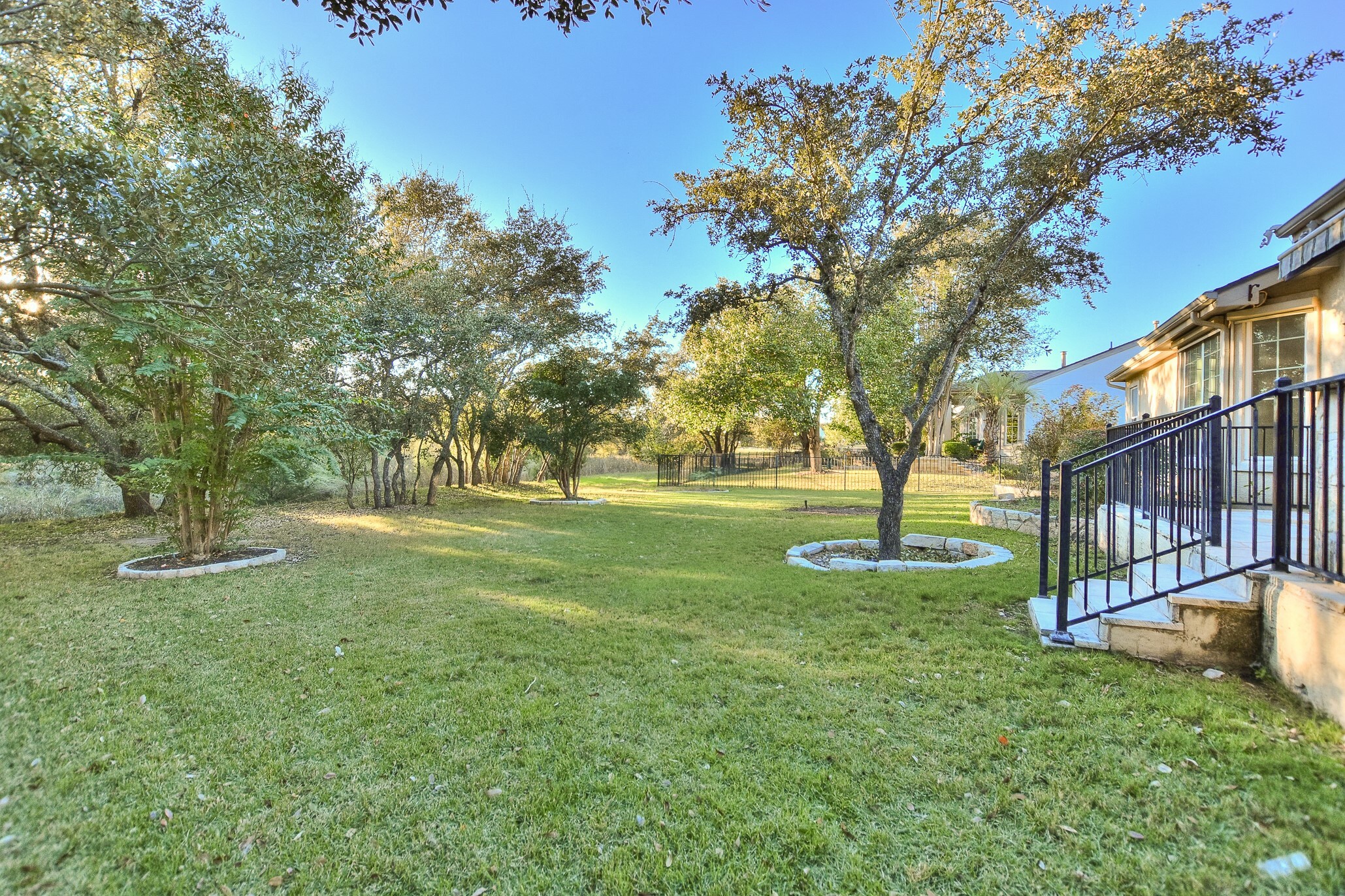 Property Photo:  200 Rio Grande Loop  TX 78633 