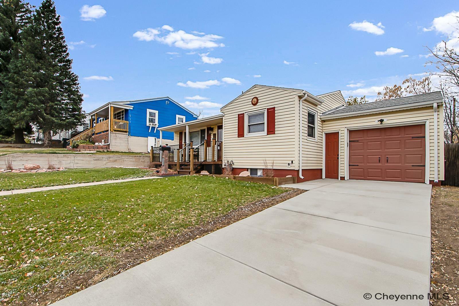 Property Photo:  1622 Fremont Ave  WY 82001 