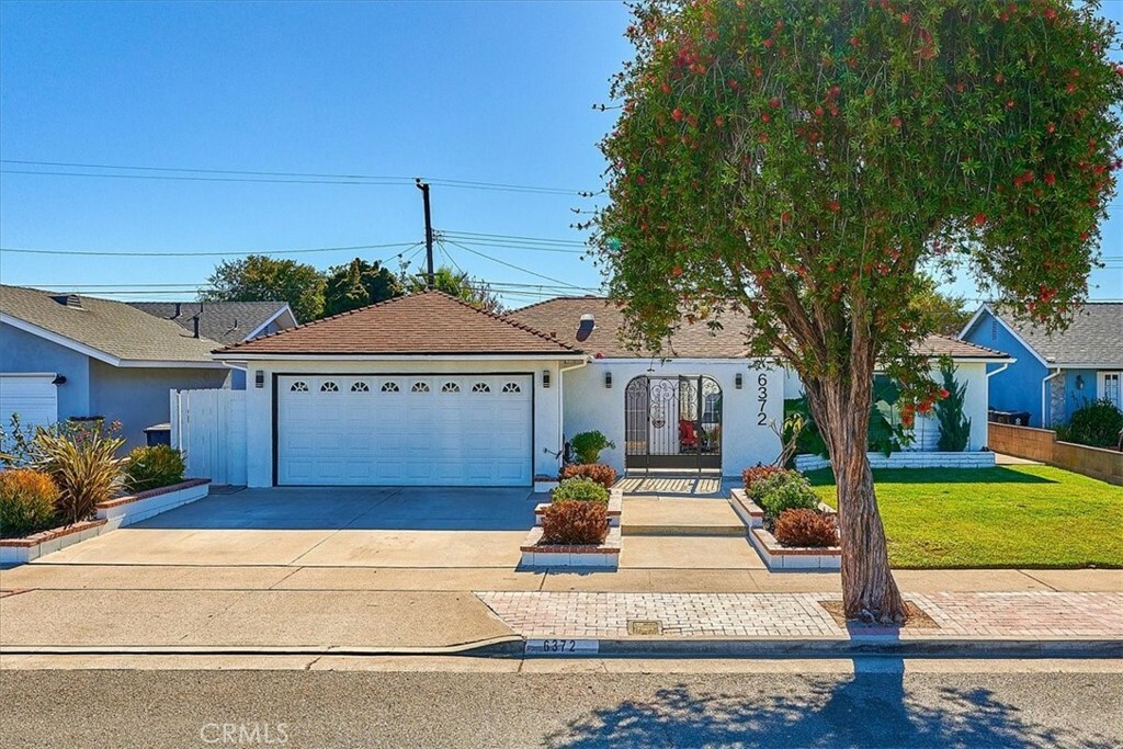 Property Photo:  6372 Larchwood Drive  CA 92647 