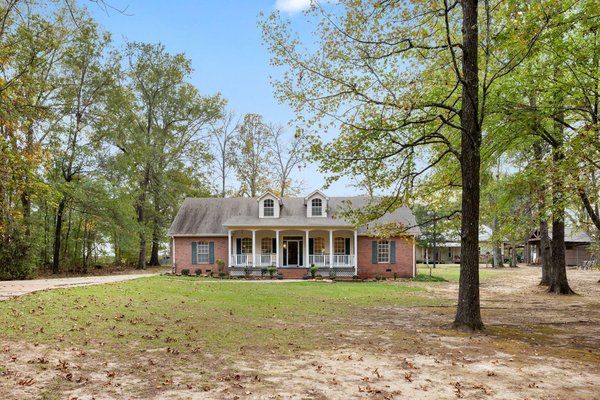 Property Photo:  833 Big John Road  MS 39730 